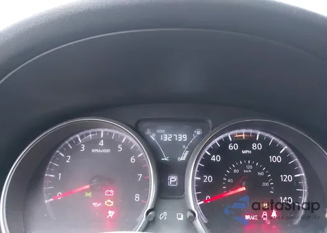 2015 Nissan Versa 1.6 S/1.6 S+/1.6 Sl/1.6 Sv from USA, damaged, VIN 3N1CN7AP4FL927391